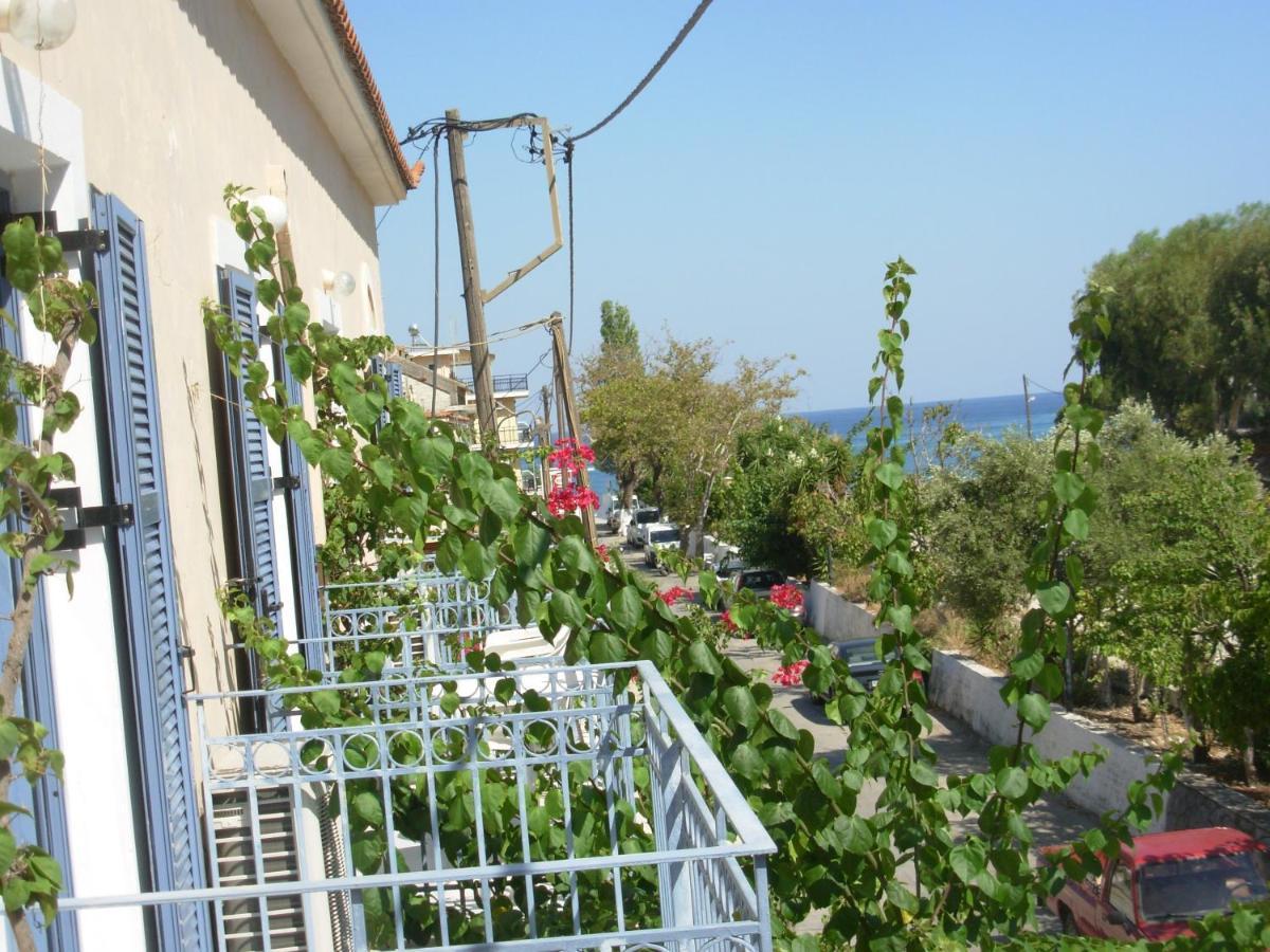 Louisa Studios Poros  Exteriör bild