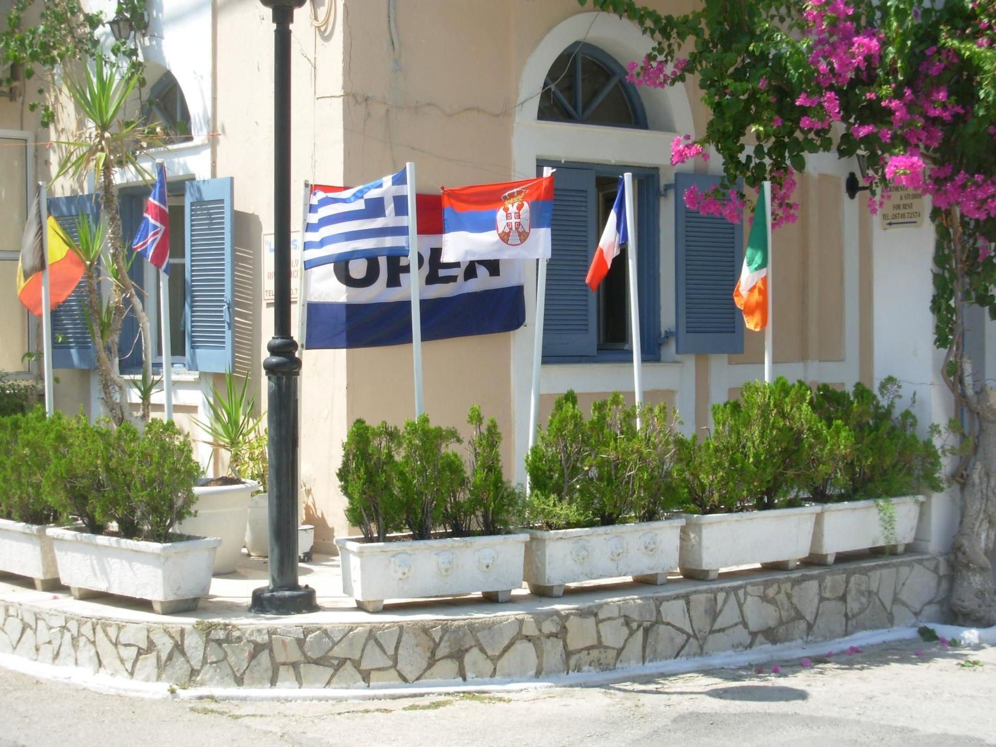 Louisa Studios Poros  Exteriör bild