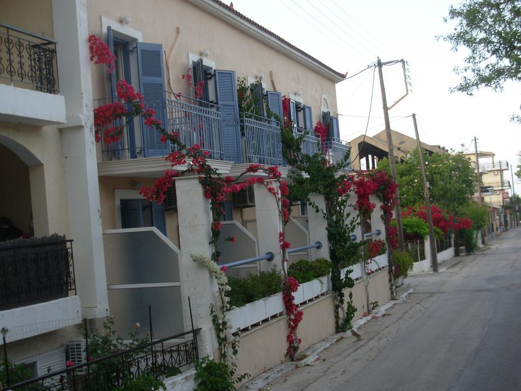 Louisa Studios Poros  Exteriör bild